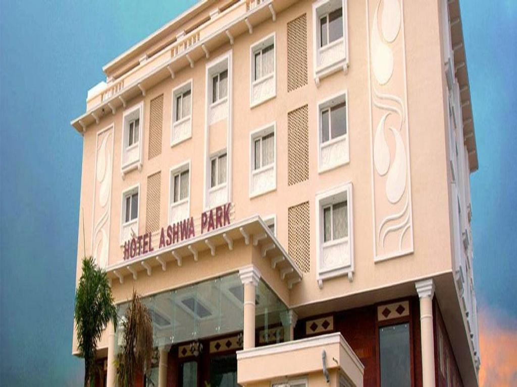 Hotel Ashwa Park Салем Екстериор снимка