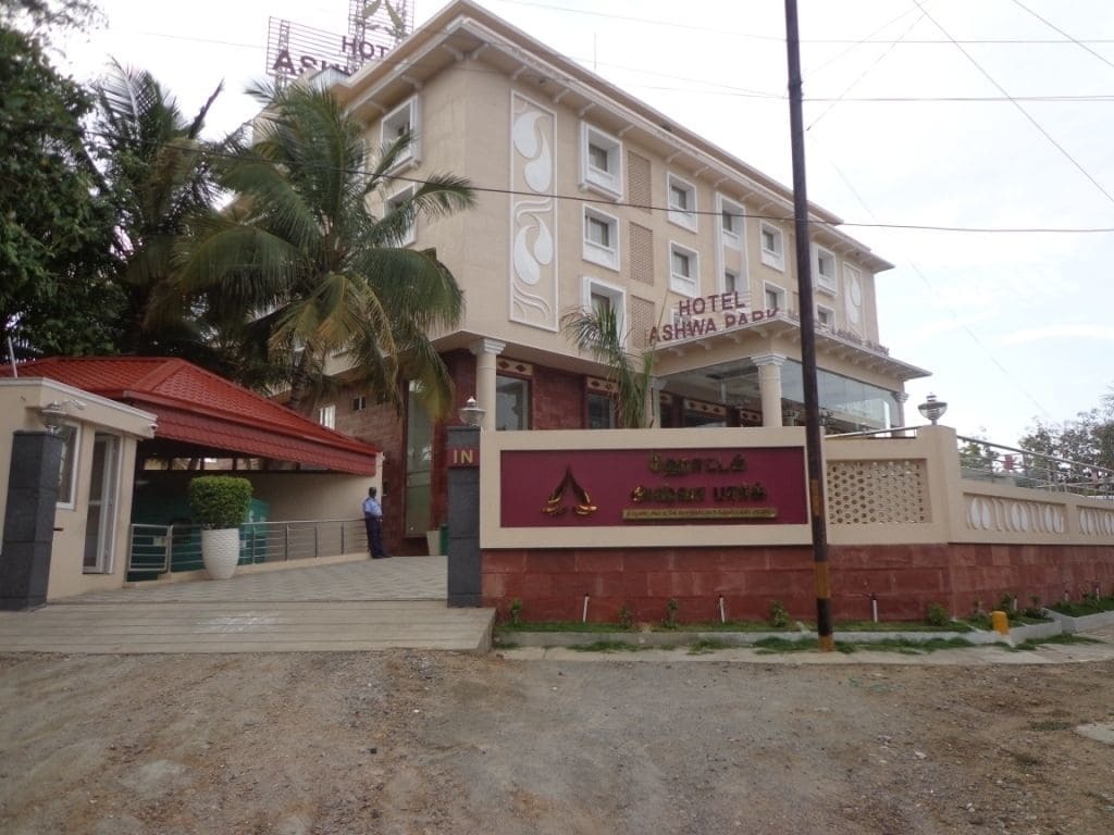 Hotel Ashwa Park Салем Екстериор снимка